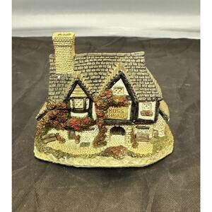 David Winter Cottage Hogs Head Beer House 1985 Heart of England Series
